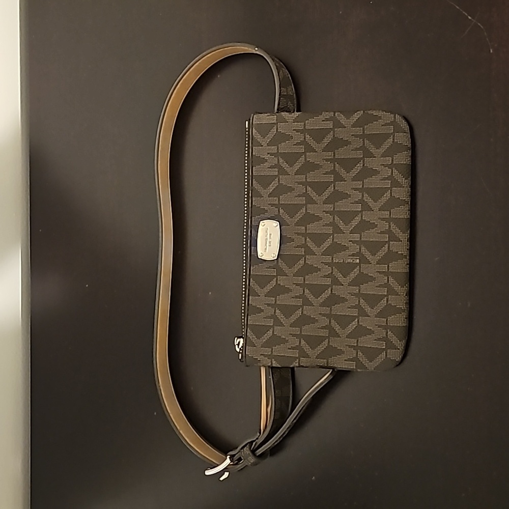MICHAEL Michael Kors Logo Fanny Pack Belt